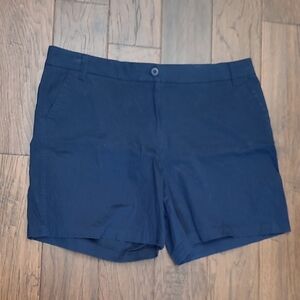 Crown & Ivy Navy Blue Caroline Shorts size 16